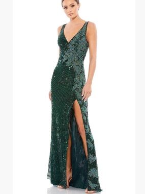 Mac Duggal 5473 Beaded embellished emerald green gown with slit size 4